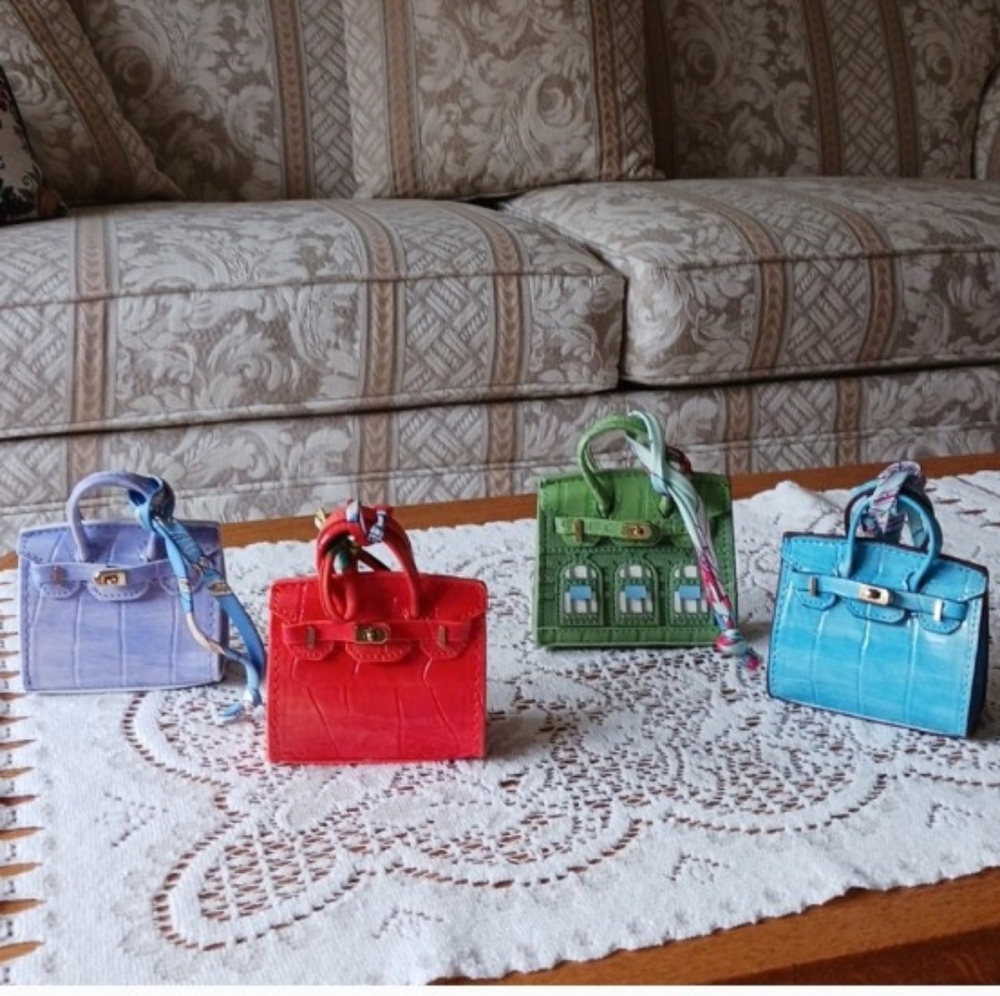3 Little Girl's DOLL PURSE / ACCESSORIES - Picture 10 of 16